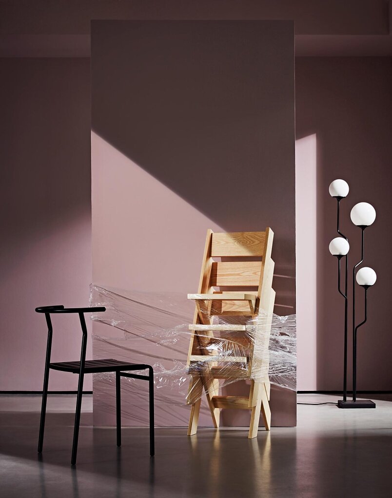 Jon-Day-Photography-wwwjondayphotographycom-Chairs-in-Conversation-003.jpg