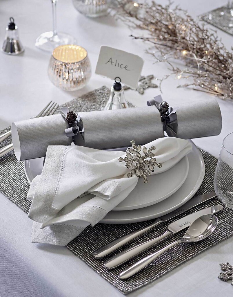 Jon-Day-Photography-wwwjondayphotographycom-The-White-Company-Xmas16-012.jpg